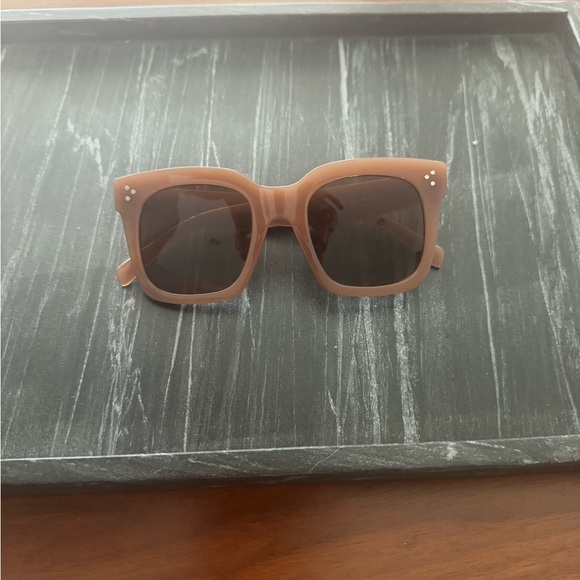 zeroUV - Bold Oversize Tinted Flat Lens Square Frame Horn Rimmed - Picture 2 of 4